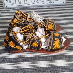 Antik batik sandals